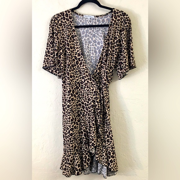 Velvet Touch Leopard Ruffle Wrap Mini Dress Medium Black Tan Super Stretchy - Picture 1 of 6